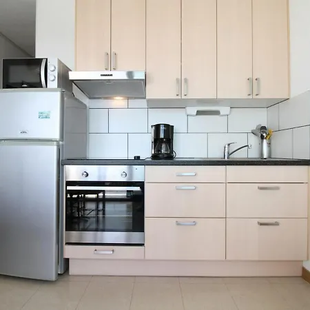 T1 A Avec Clim Et Wifi - Fr-1-553-39 Apartment Balaruc-les-Bains
